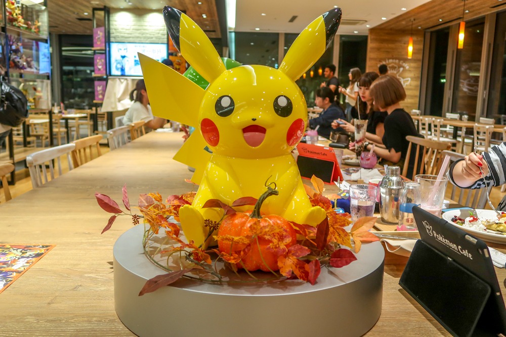 Manger au Pokémon Café à Tokyo